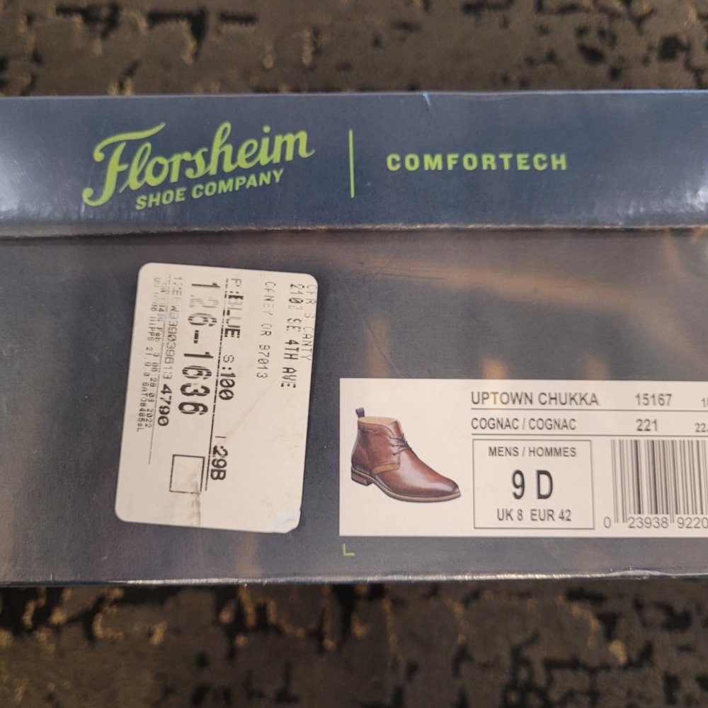 Florsheim Uptown Chukka Boot (Brand New, In Box)